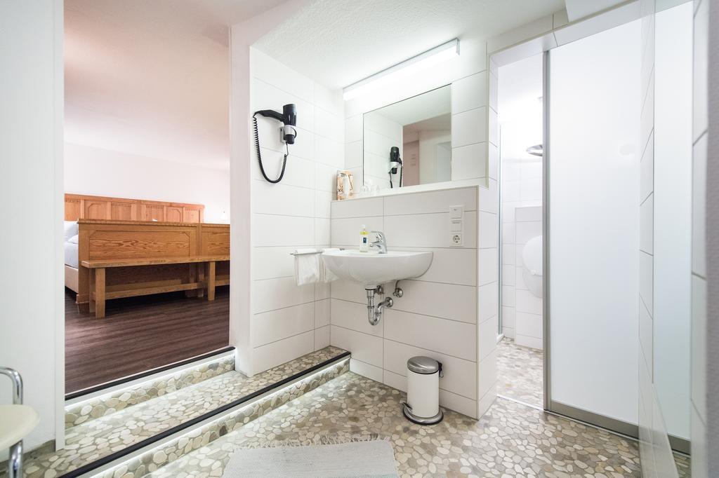 Hotelpension Vitalis Bad Hersfeld Exterior foto